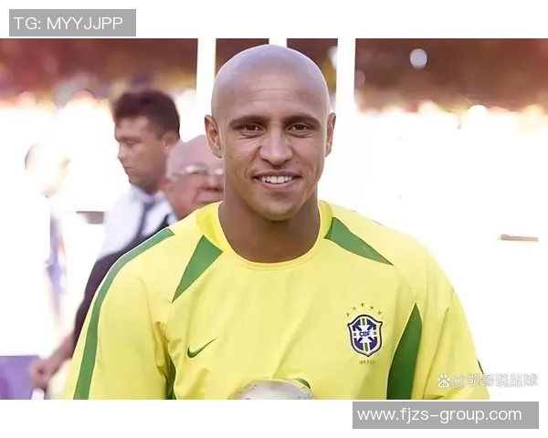 足球界的多才多艺球星：从场上技术到场外创意的全面展示